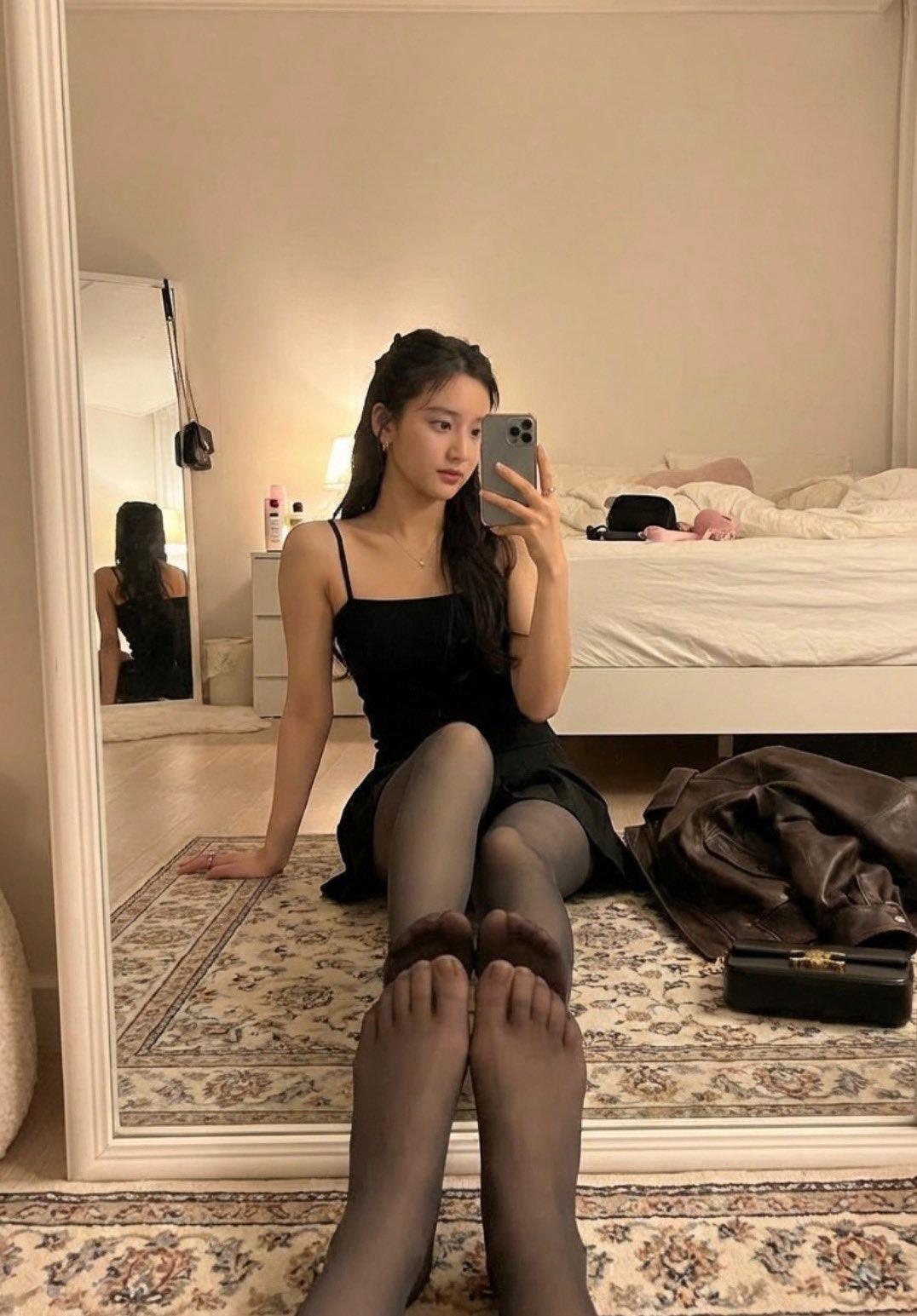 周末在酒店干嫂子