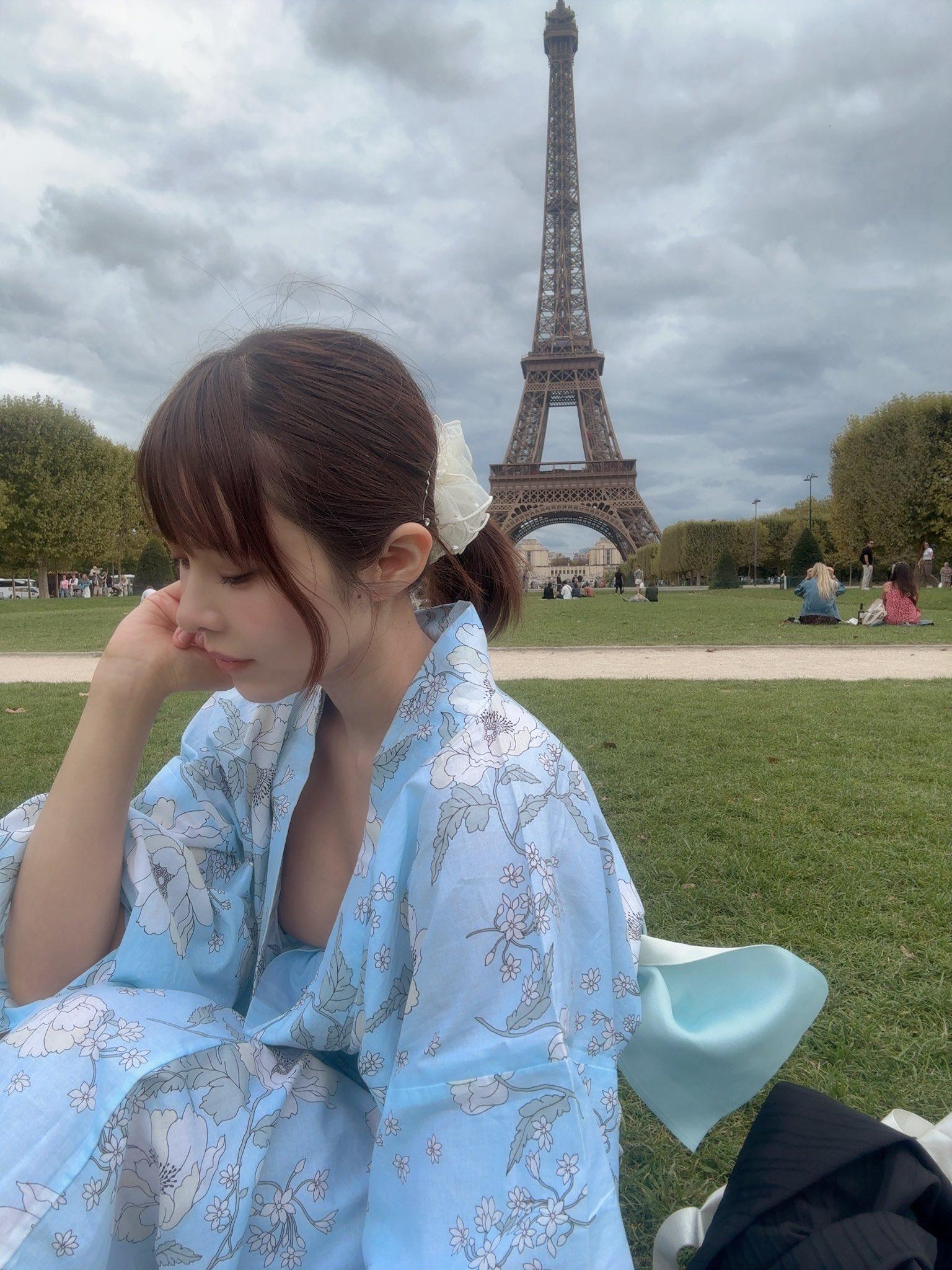 出差了一个月，可想死我了，晚上刚到家就开操老婆。