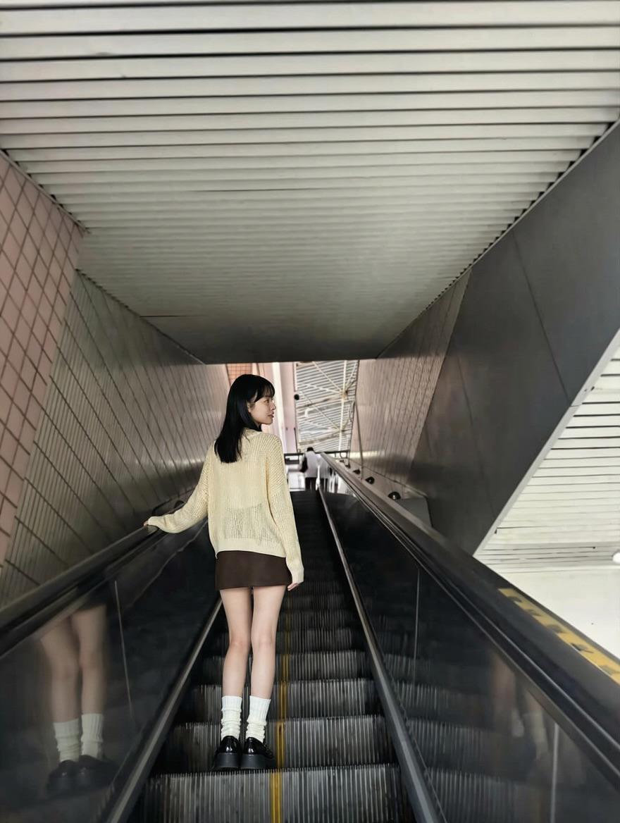 和女友翻云覆雨