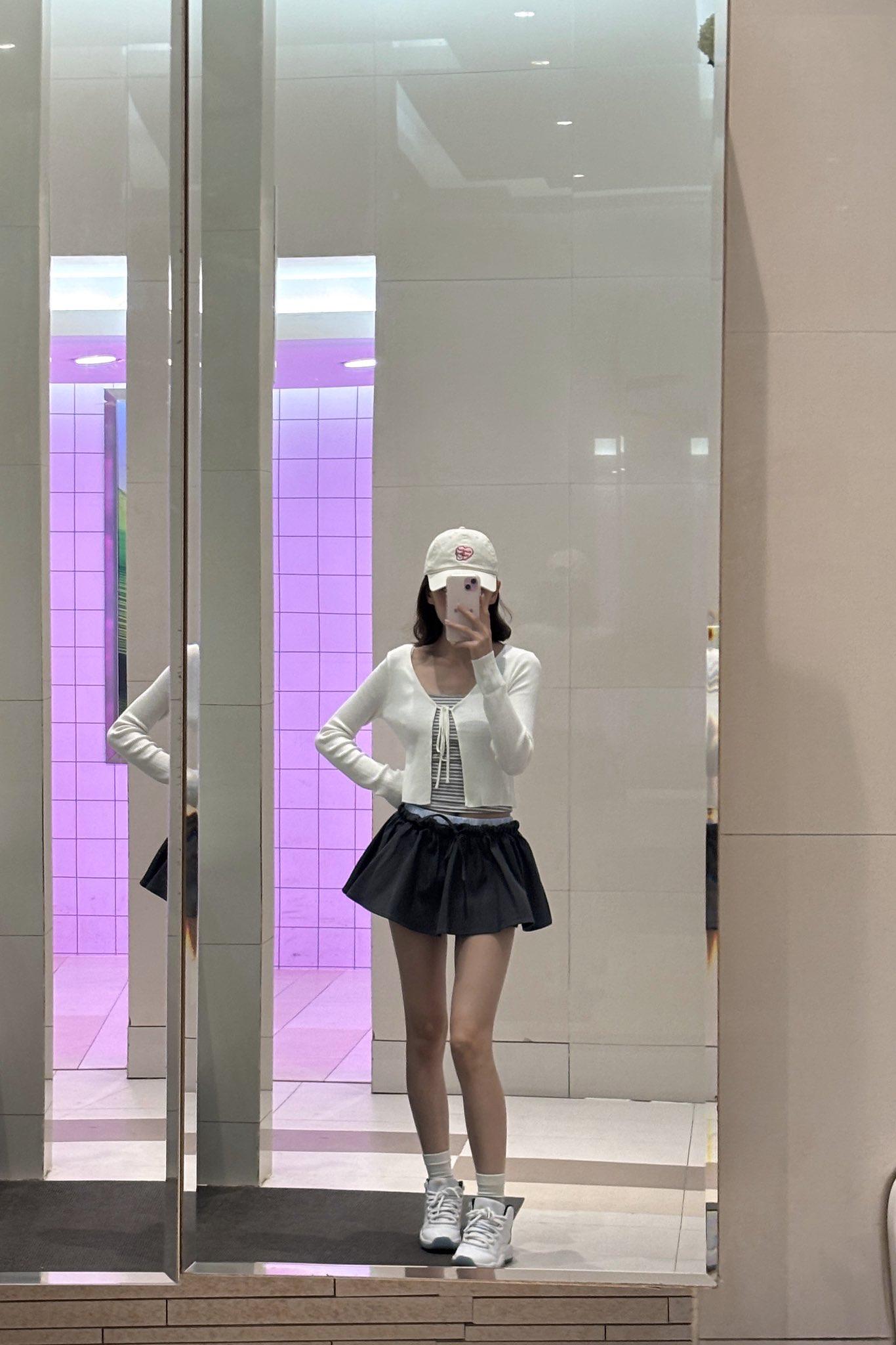 可爱女友被操到高潮喊爸爸。