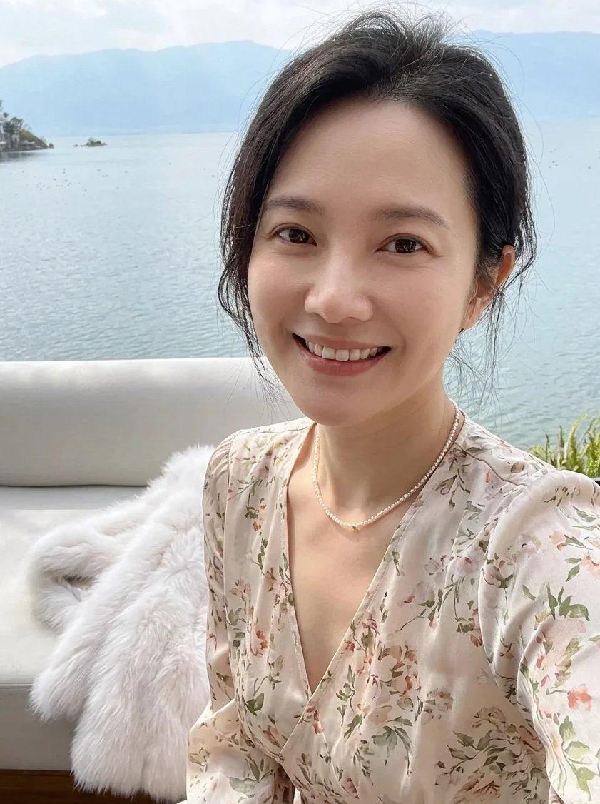 老婆配合我意淫满足3p，淫语对白。