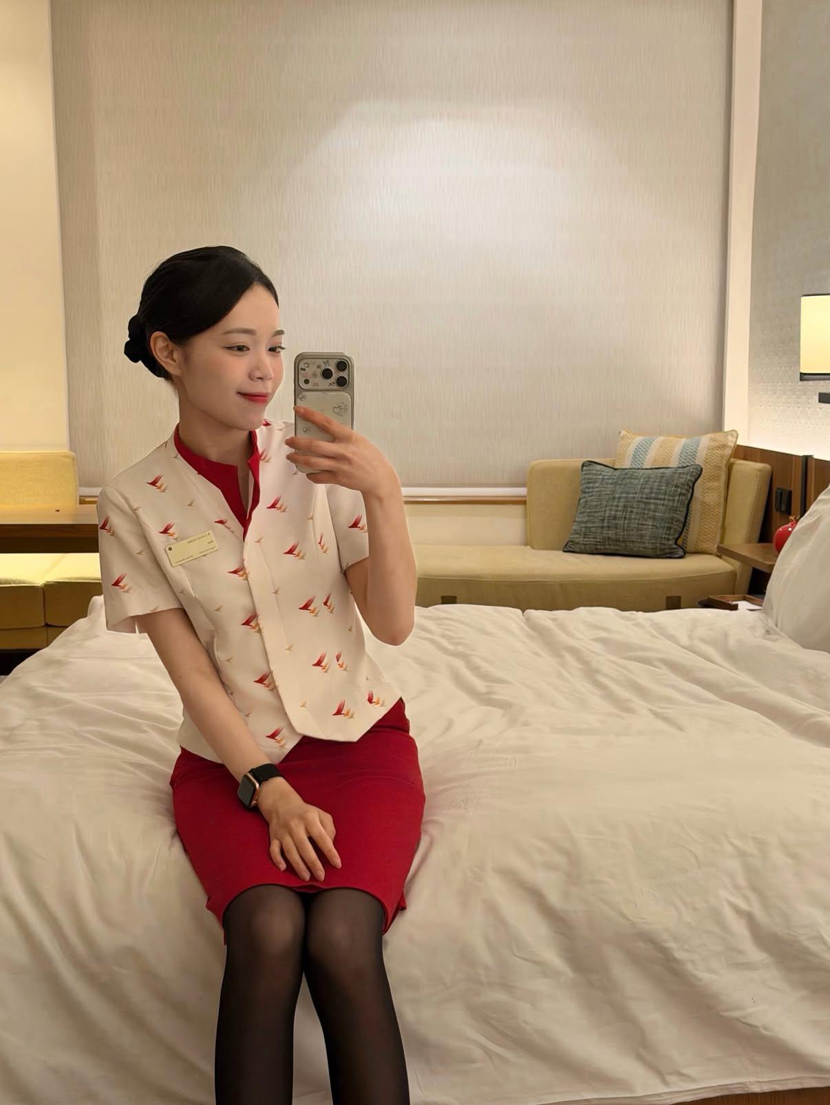 和空姐女友的性爱录音，超诱人叫床。