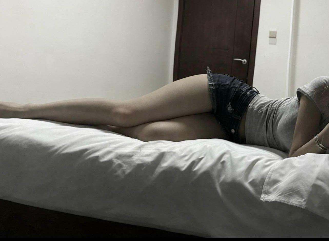 老婆被同事操的录音，给我听硬了。