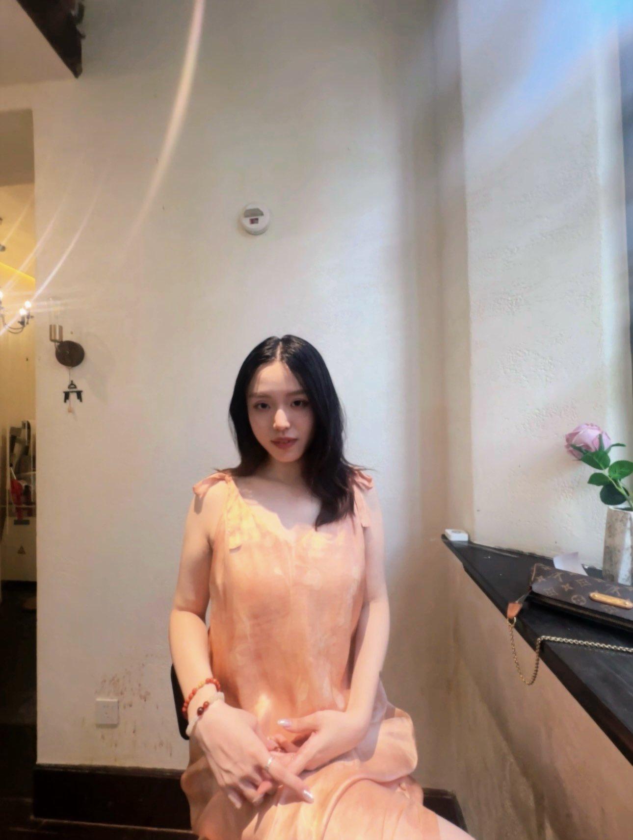 猛凿老婆，水超多，操完大腿根全是淫液。