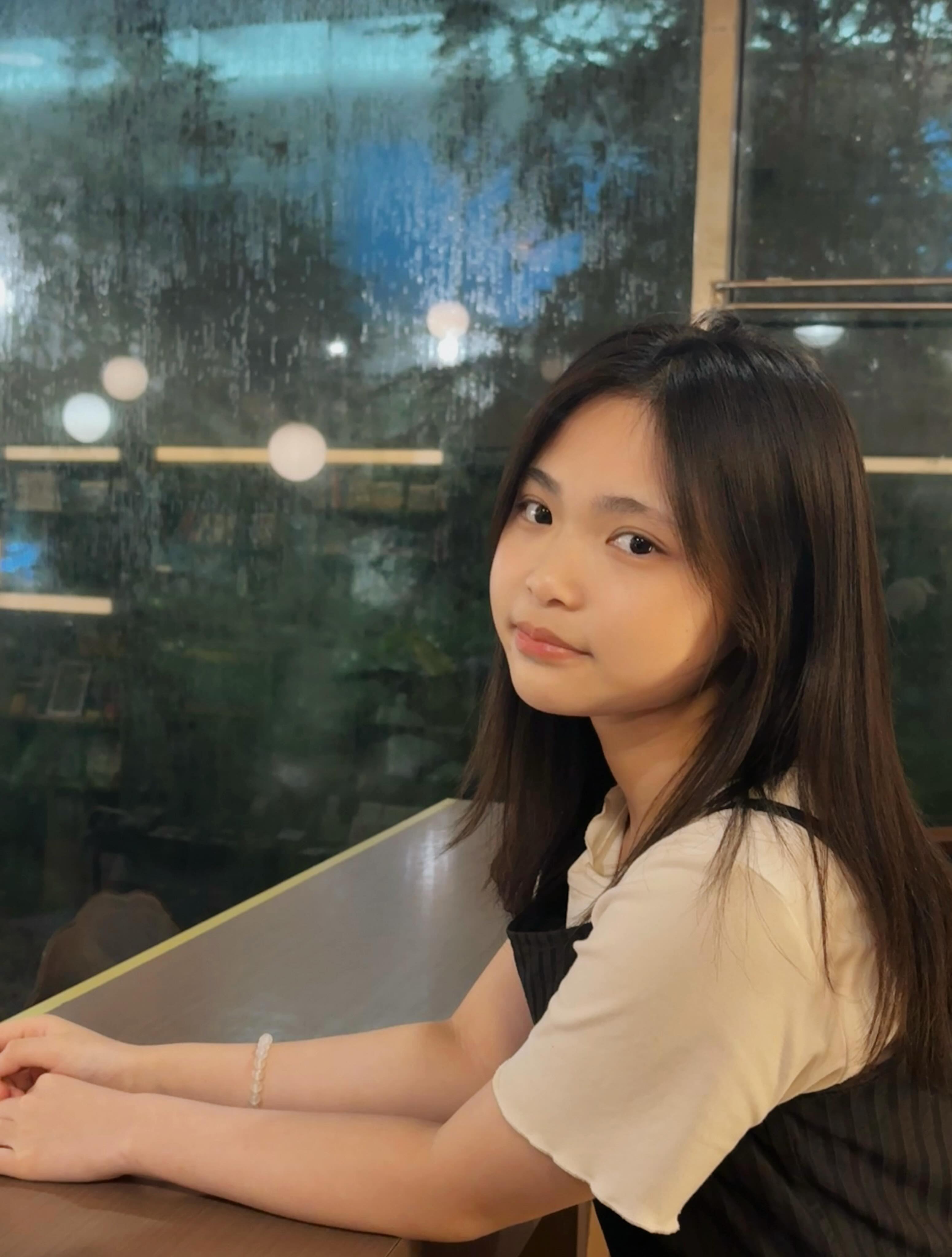 出租屋和女友操逼录音，小穴水很多，插的噗叽噗叽响。