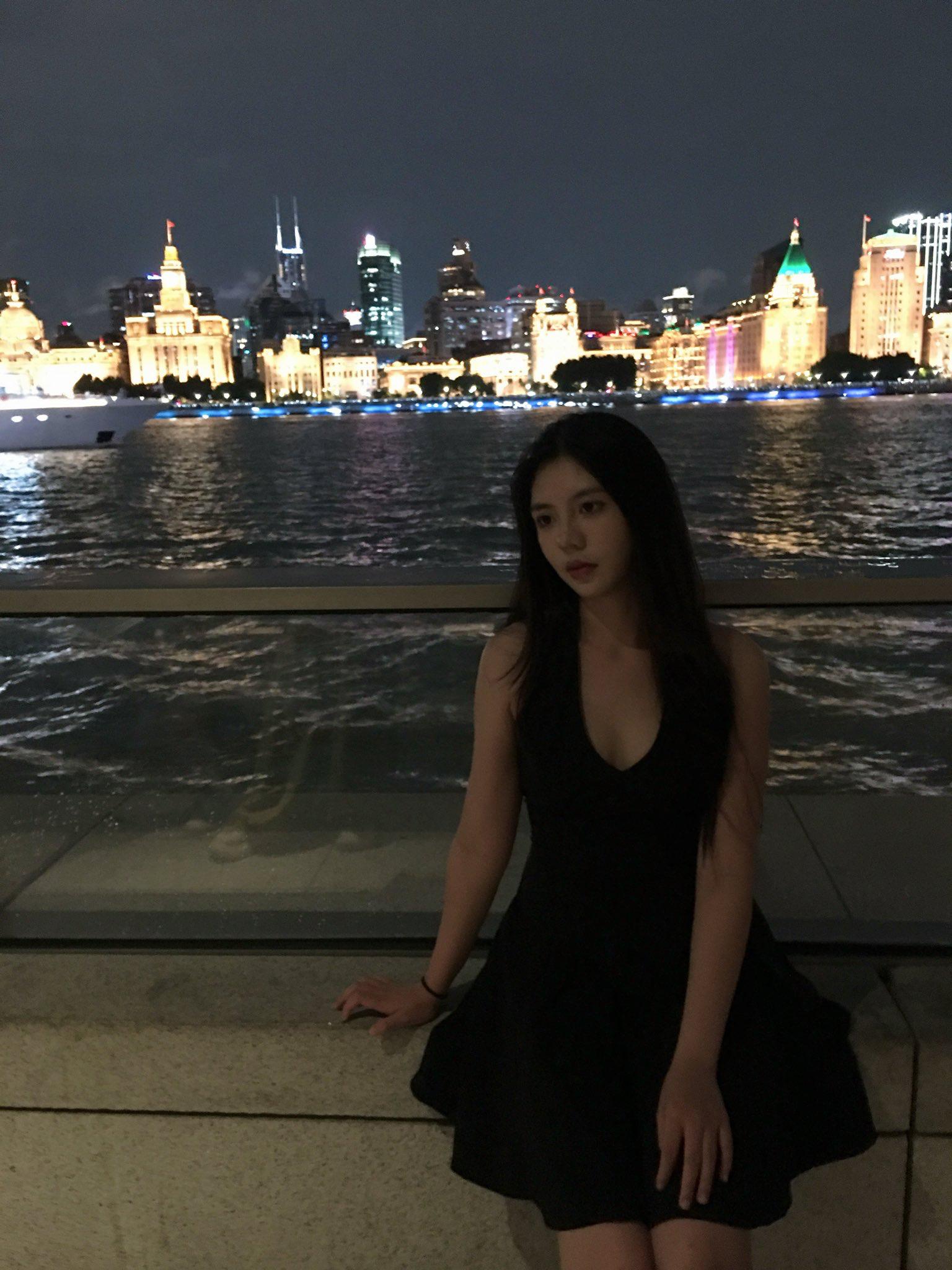 听叫床声就能射，和老婆黑暗中做爱！