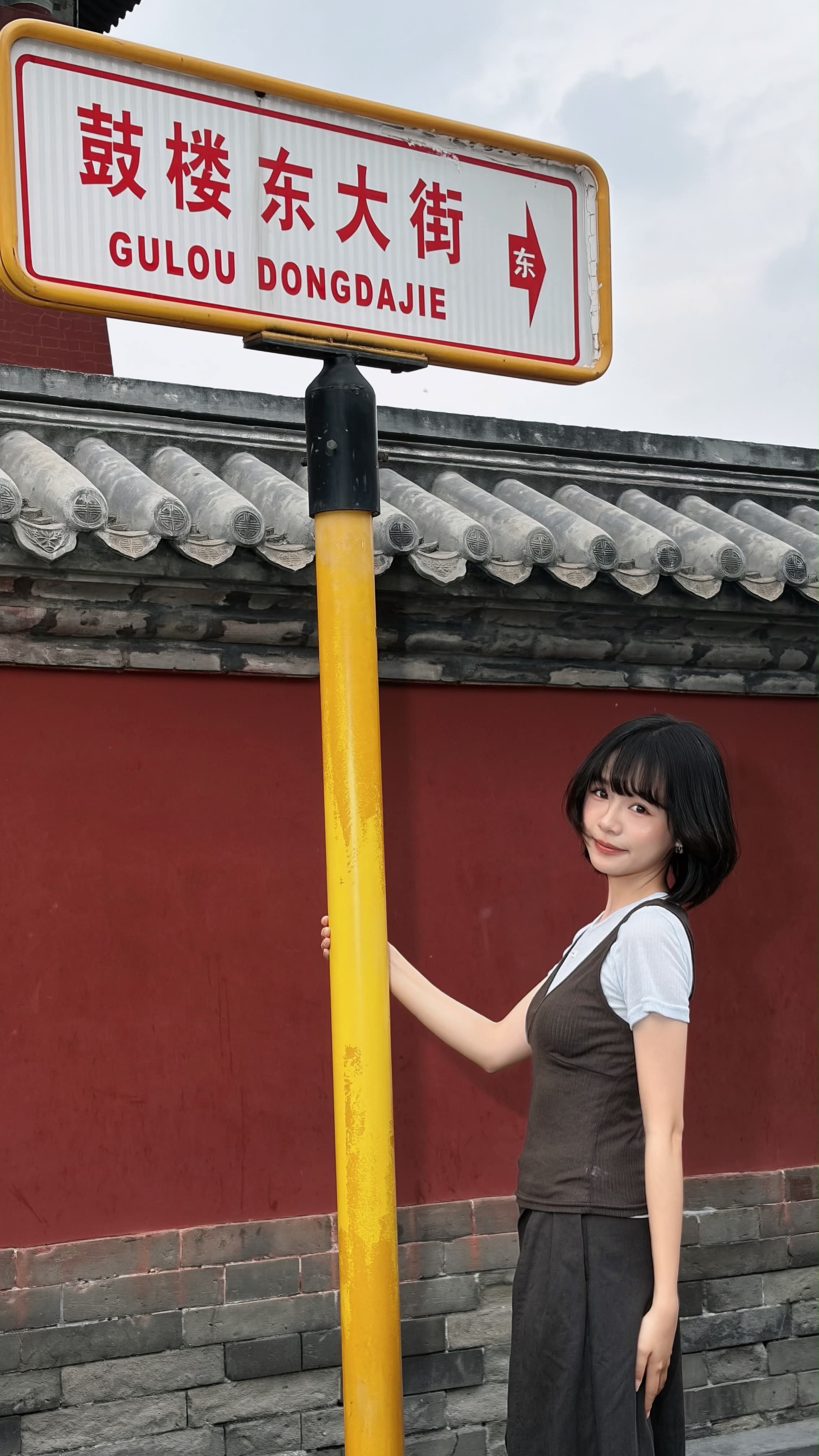 带大学女友去北京旅游，晚上开苞屁眼录音。