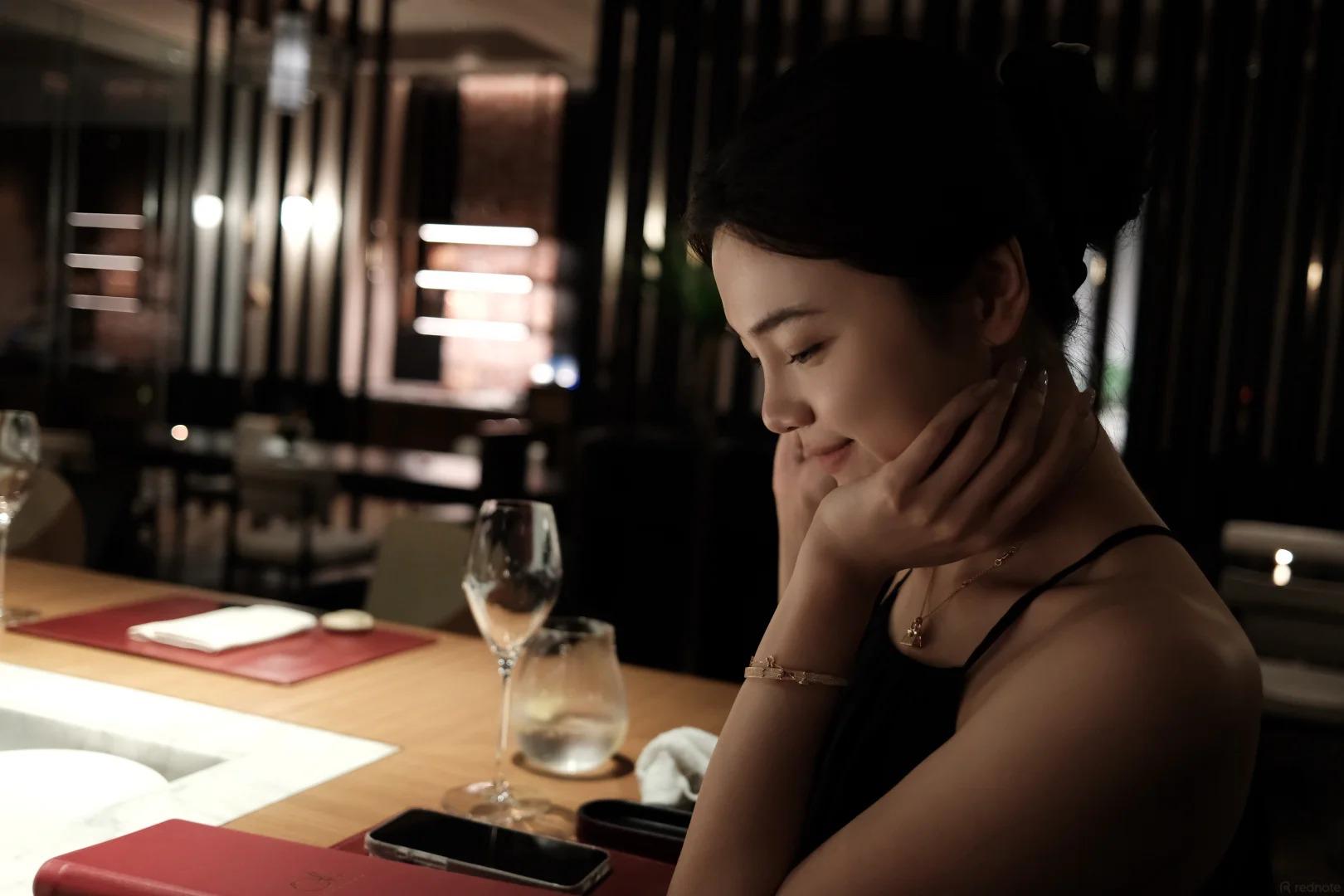 和骚逼研究生女友啪啪啪录音，高学历反差婊。