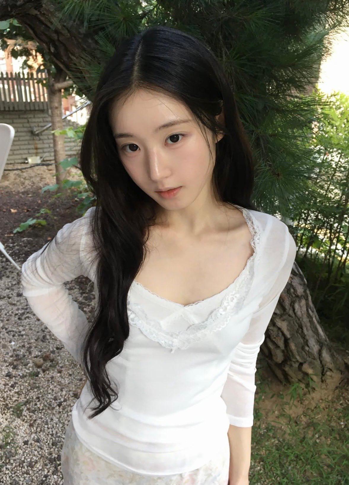 和大学女友操逼，娃娃音叫床很诱人。