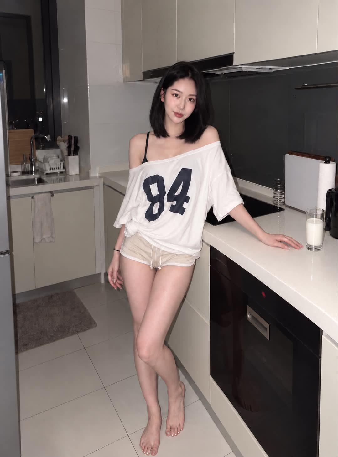 老婆在隔壁被体育生操的哇哇叫，听的我鸡吧硬到爆炸。