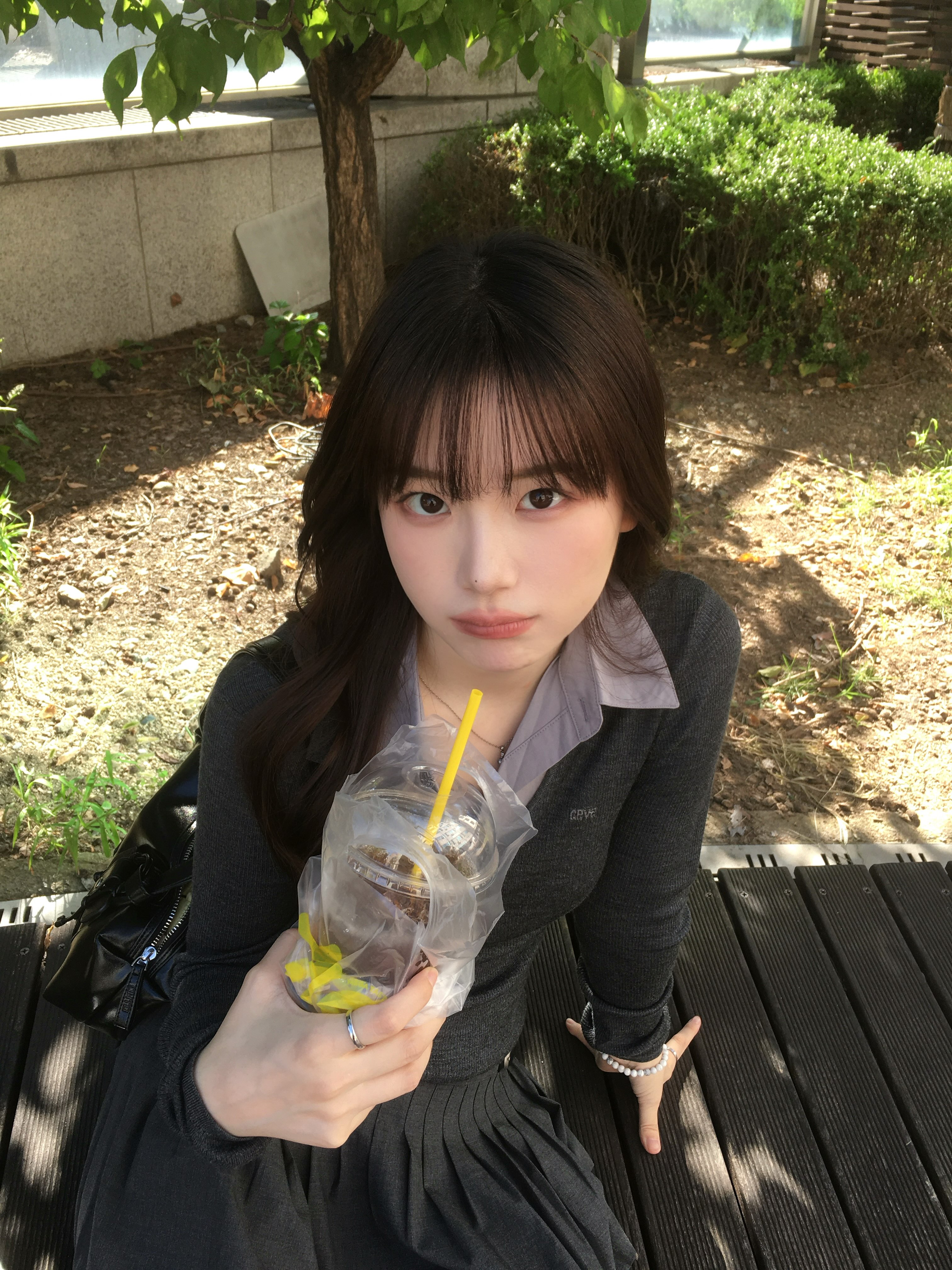 和女友做爱，女友一边被操一边算安全期，很淫荡。
