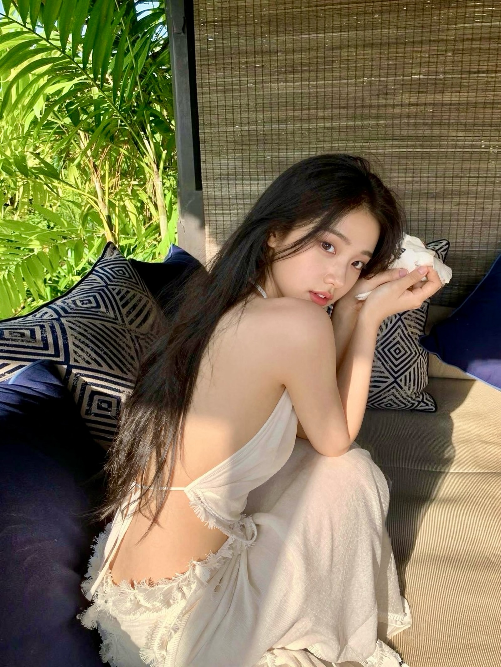 合租女室友刚毕业很漂亮，又被男友的打桩了