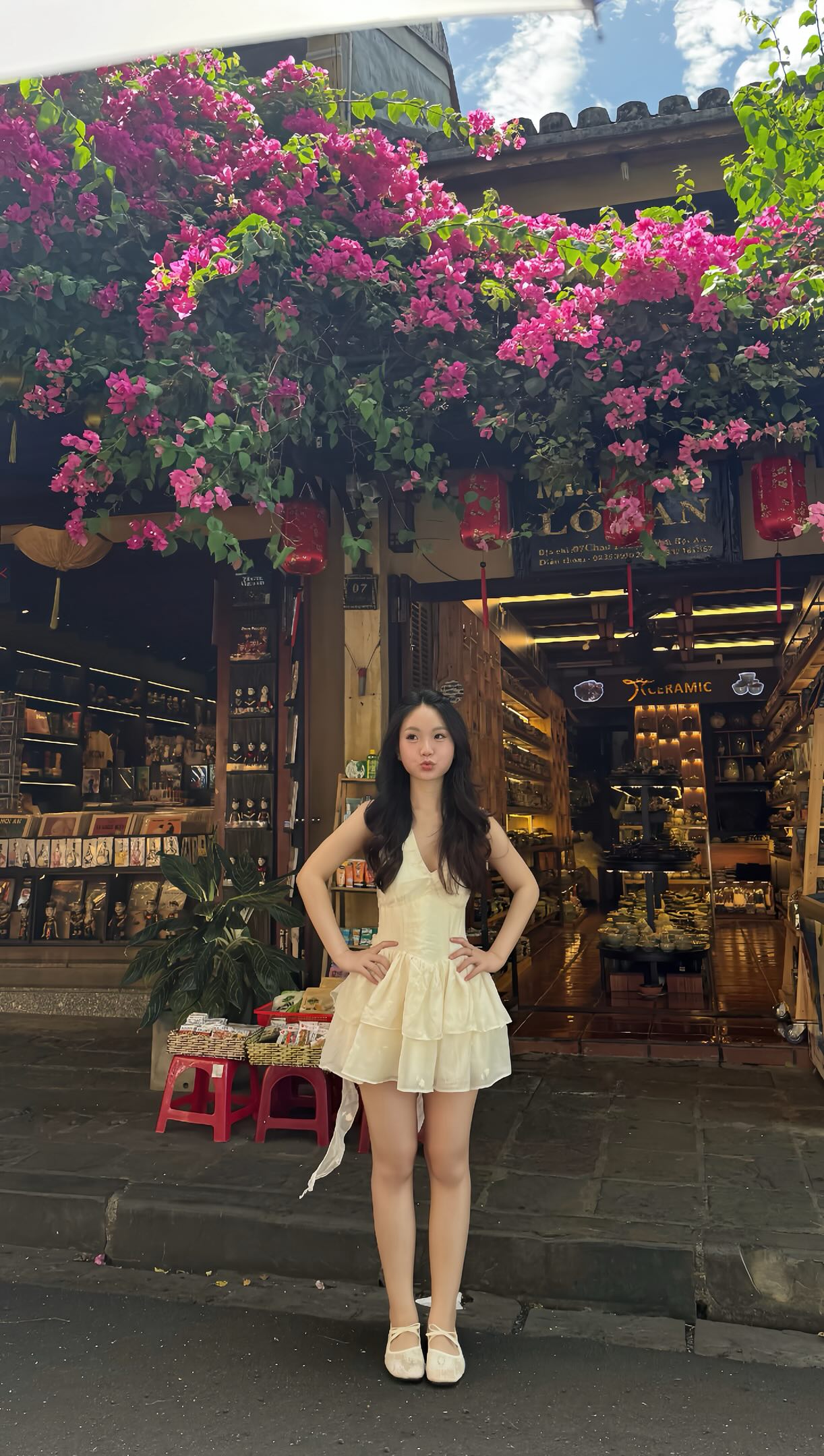 和女同事出差打炮录音，他老公三十多就不行了，2年多没做爱，这次被我干的躺了一天。