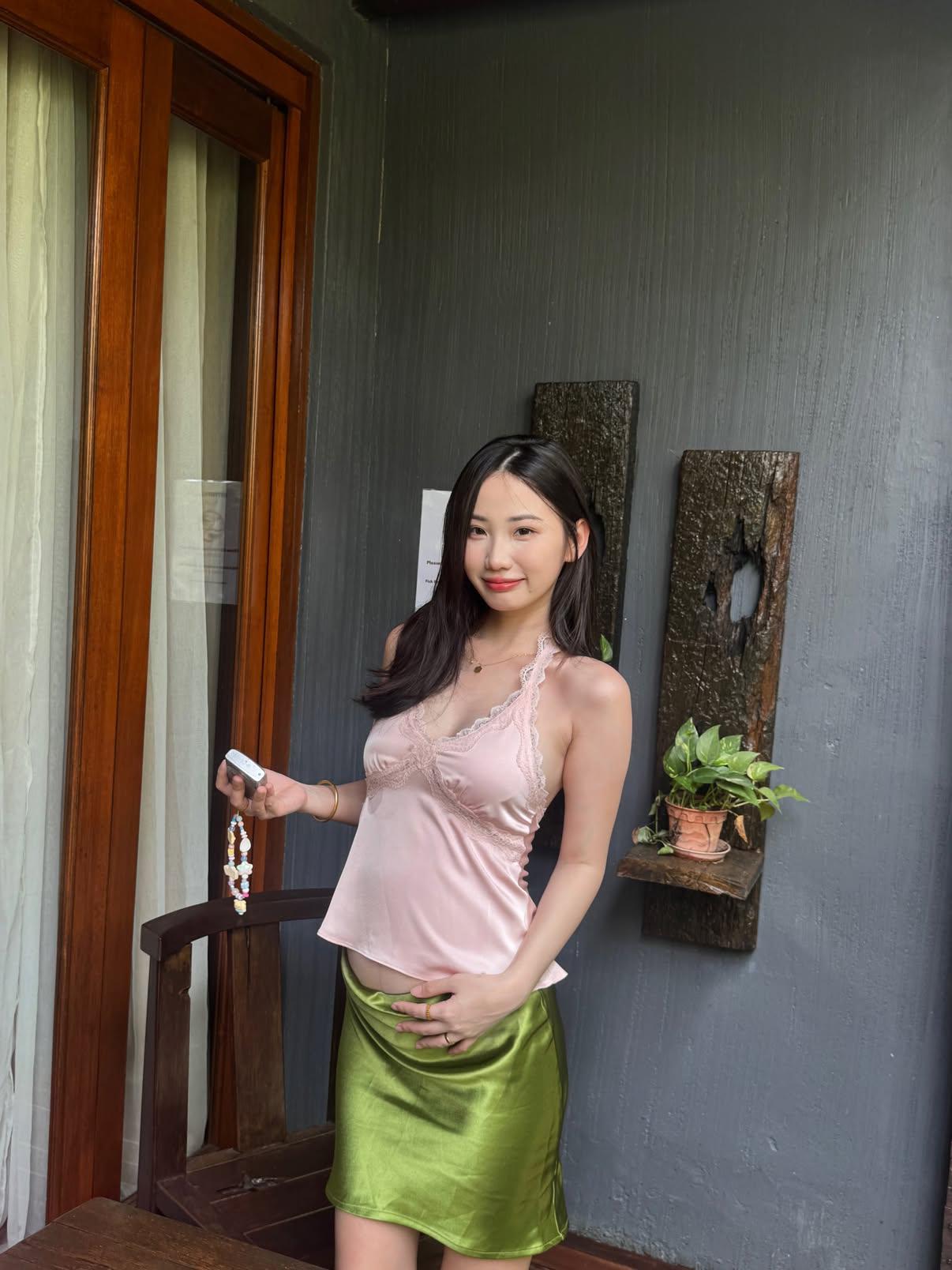 慢操怀孕老婆，对白超清晰