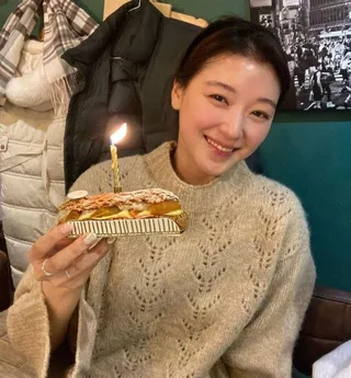 体育生打桩四十岁阿姨，身材保持的很好。