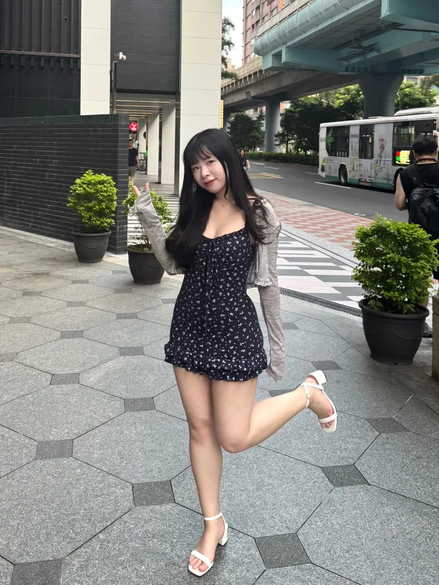老婆被问喜欢不喜欢操逼