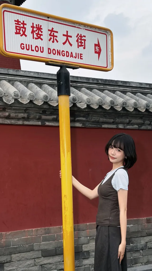 带大学女友去北京旅游，晚上开苞屁眼录音。