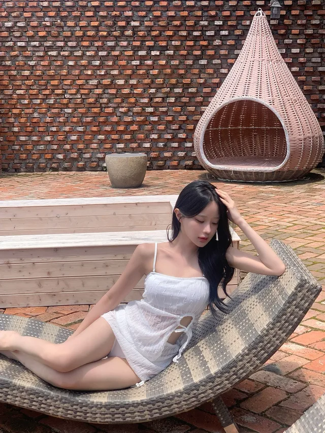 和女友爱爱，差点给干哭了！