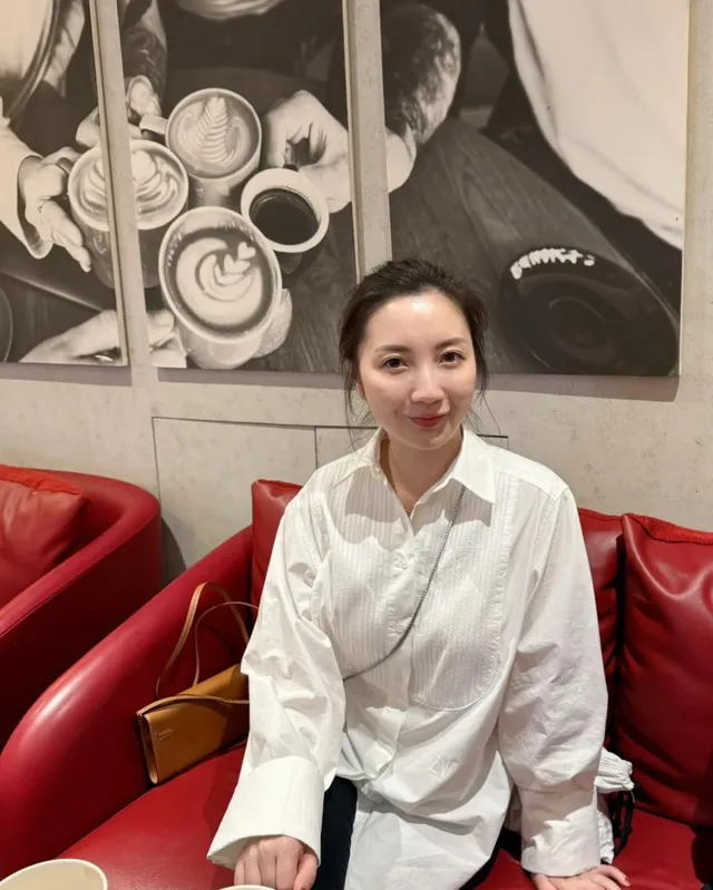 把四十四岁离异骚逼操到高潮